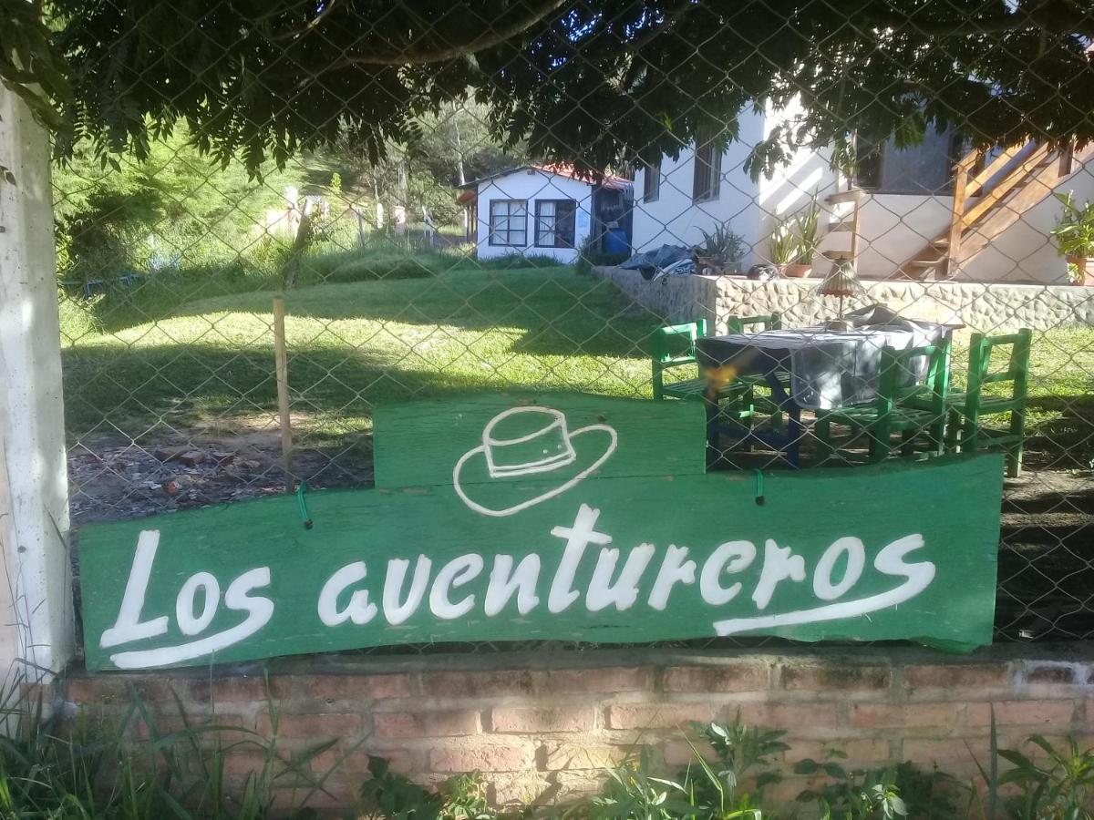 نزل سامايباتافي Los Aventureros المظهر الخارجي الصورة